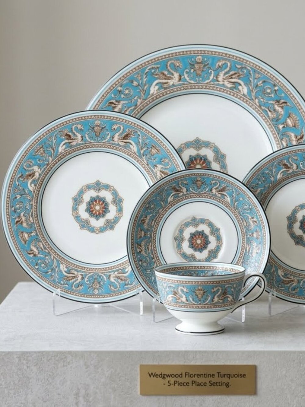 Wedgwood Florentine Turquoise Dinnerware 5 pcs Set - Dragon & Phoenix Motif (8)
